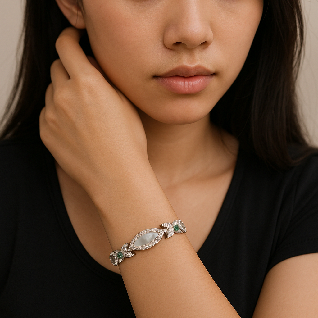 Adjustable Floral Silver Zirconium Bracelet